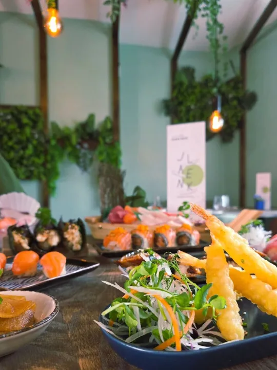 Jan Lek Sushi