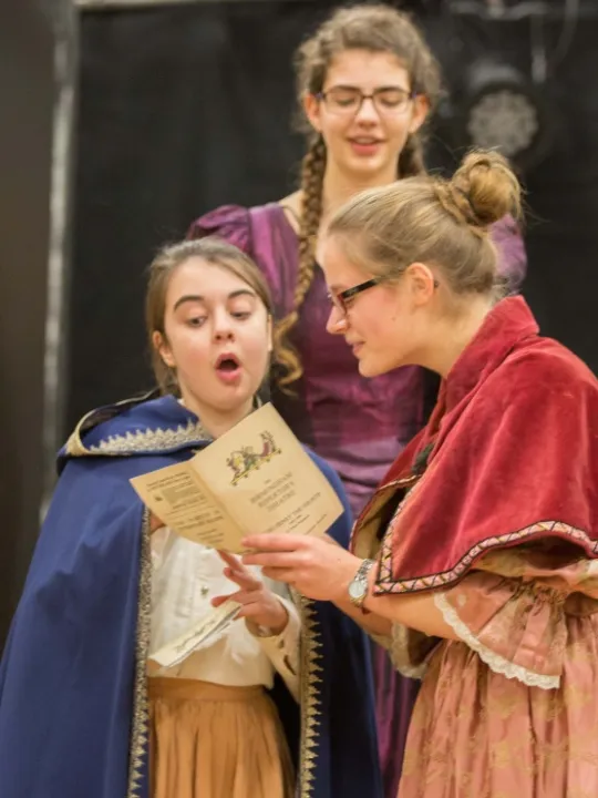 Youth Theatre 08