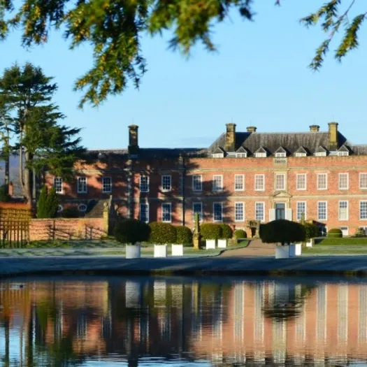 Erdig Hall