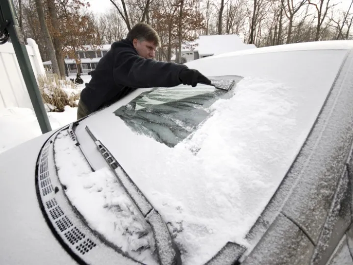 Icy Windscreen 03
