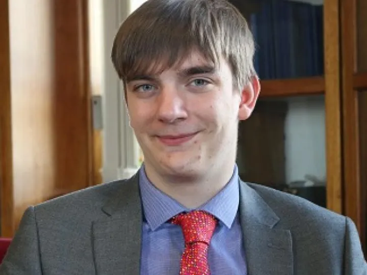youth_pres_photosmall