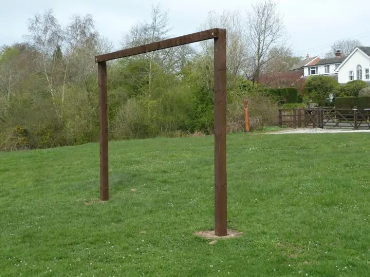 Goalpost0419_2