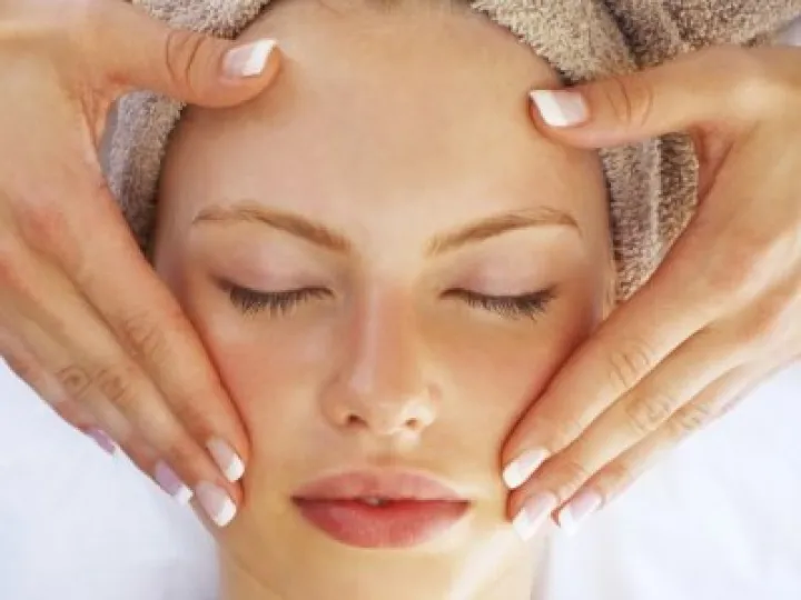 Mini-Facial