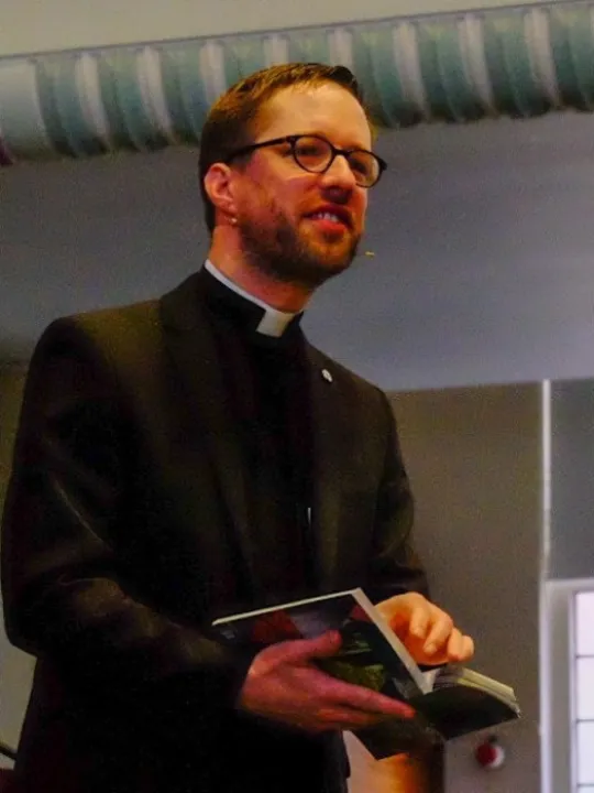 Mark Rowland