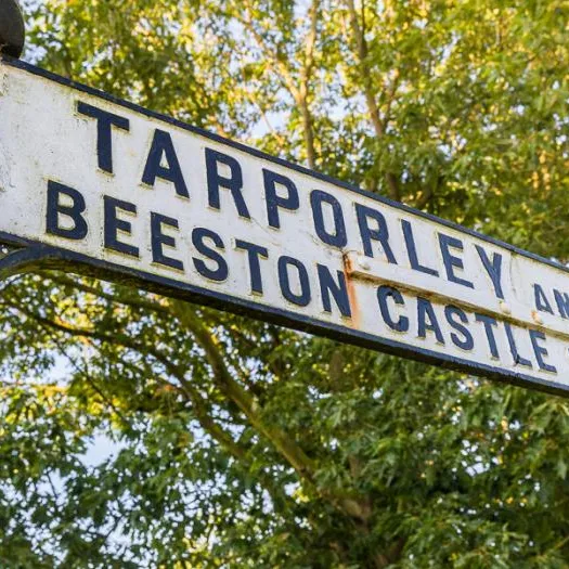 eaton-near-tarporley-traditional-road-sign2-M226603