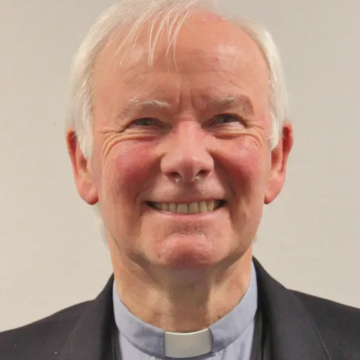 Peter Hills Photo 2015