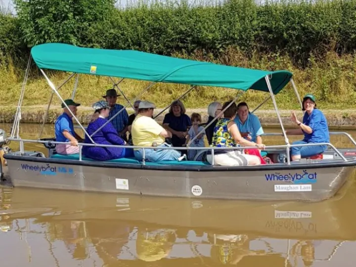 wheelyboat2