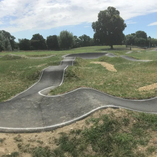 Totton pump track bends