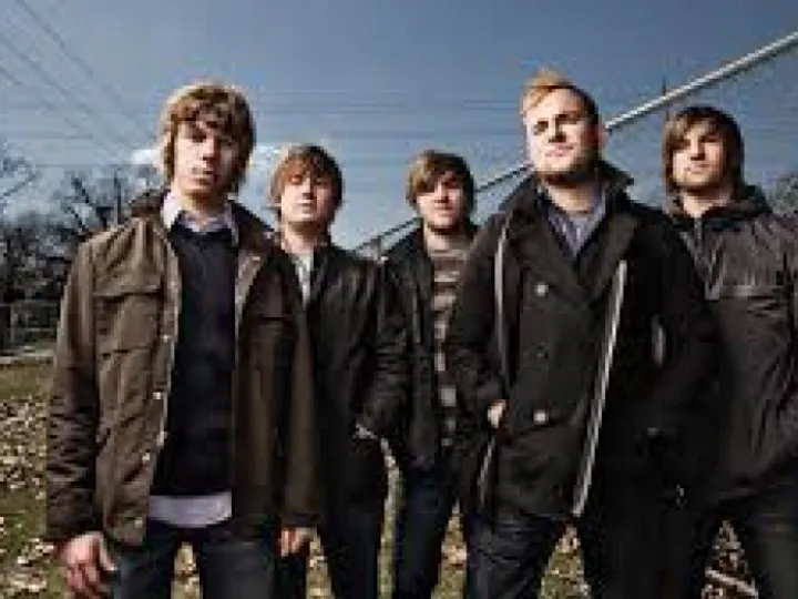 August burns red