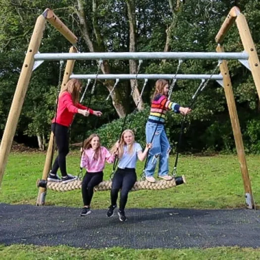 Playdale Snake Swing