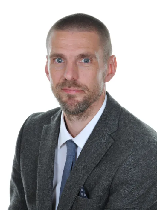 Mr Perry – Head Teacher