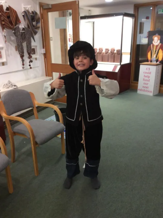 Costumes 6