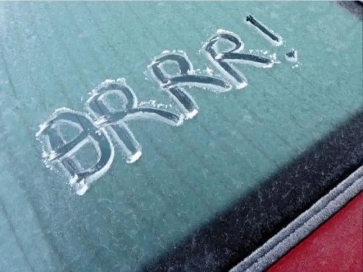 Frozen Windscreen 01