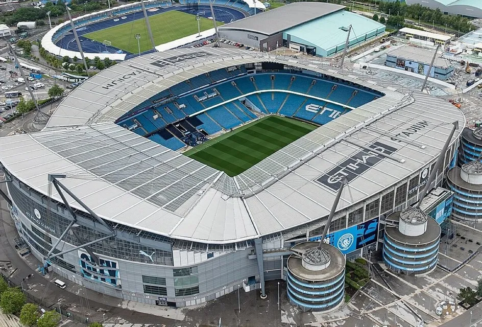 Aerial view of a football stadium (Manchester City Etihad Stadium)