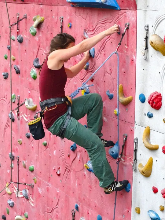 Climber-486023_1920