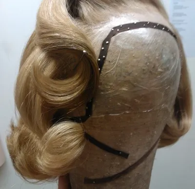 Samantha Easey Vintage Hair & Make-up design