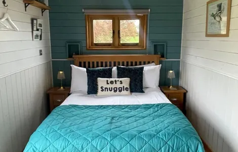 Peplow Bed