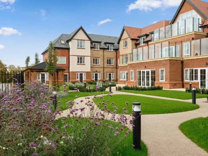 Aston-Manor-Reel