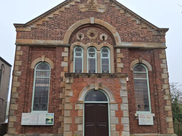 Clowne frontage