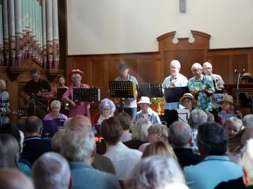 Sandbach-Ukulele-Band-2