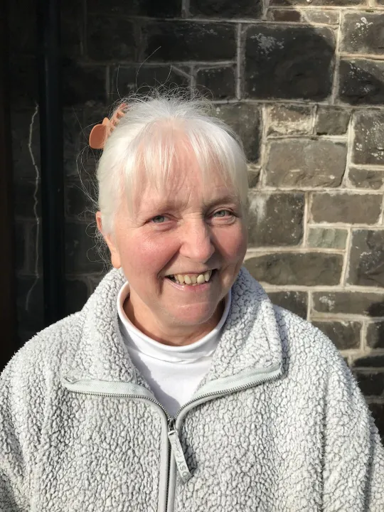 4f1e34f8-Ab4b-4e5a-B69b-871e5d640291