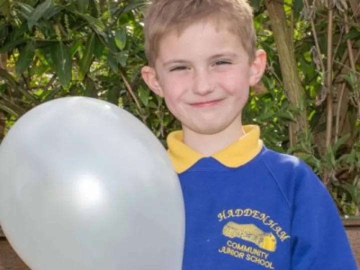 Joe Tompkins_Balloon Messenger