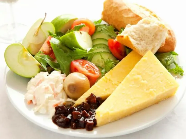 Ploughmans lunch
