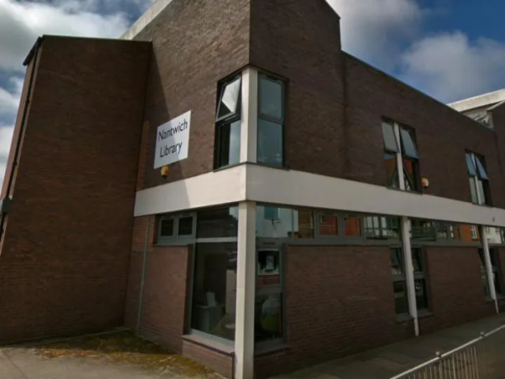 nantwich library