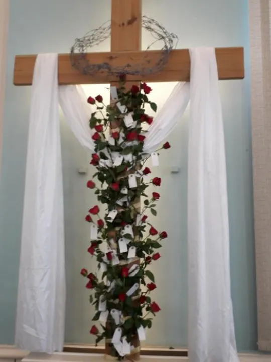 Addlestone Cross