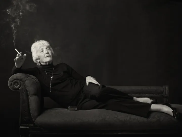 Portrait_Carol_Winner