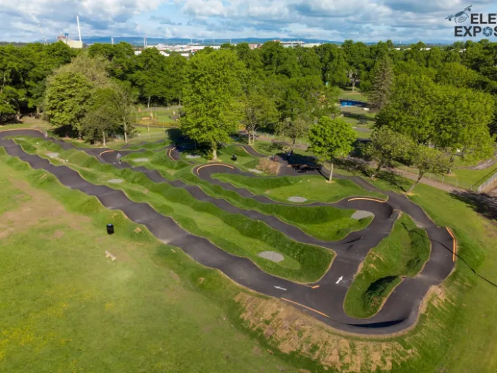 洋楽 Paddock Park Zetland Park BMX Pump Track Builders | Clark & Kent Contractors