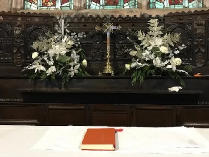 Church Flowers Xmas 1