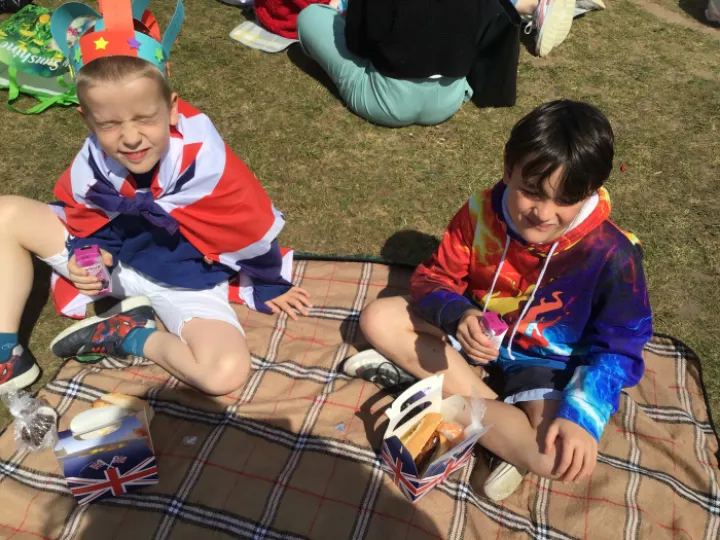 88B9F1CB-FEB1-4011-8805-CF49FF7118F7