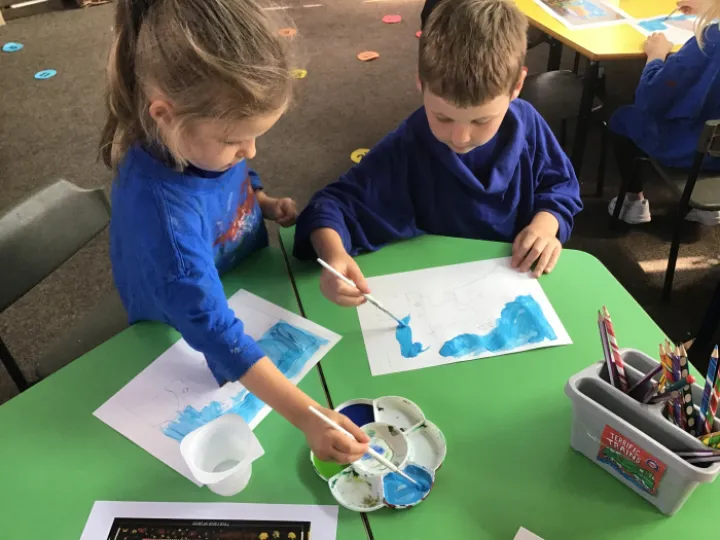 DBDFB285-FE13-4D15-A44D-24BB61E26AC0