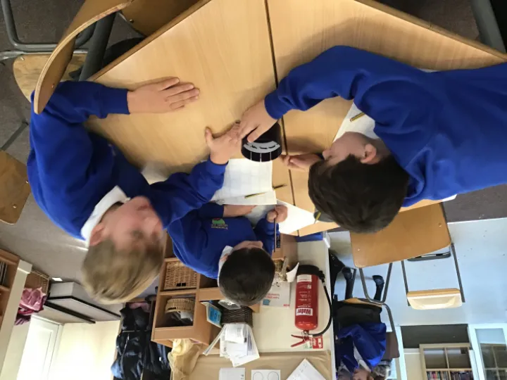 7BBD1F05-8FFF-4029-972F-44550BF9D3AD