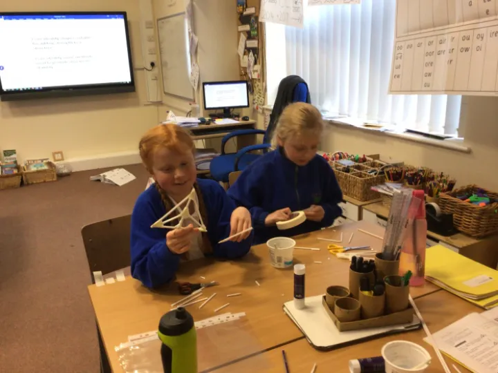 1854F6D7-A8E6-4F4F-BCC1-3B5BA8A4748C