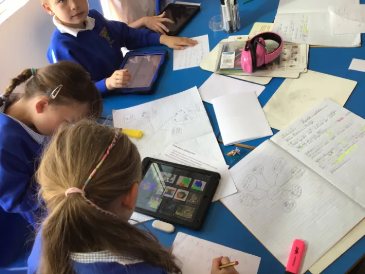 4002C36B-DE02-4853-AE13-FD72DFD02BA0