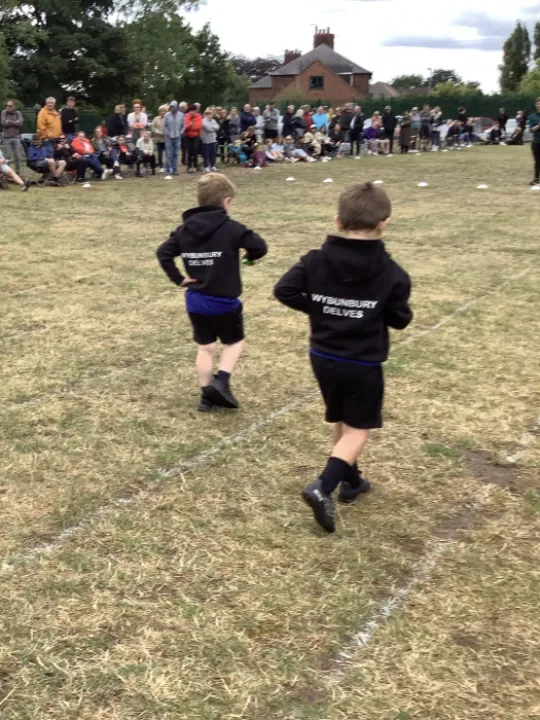 36168C0E-507E-46C6-95DA-4A9025883305