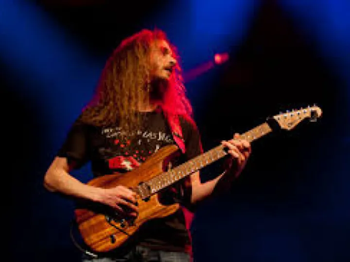 Guthrie govan