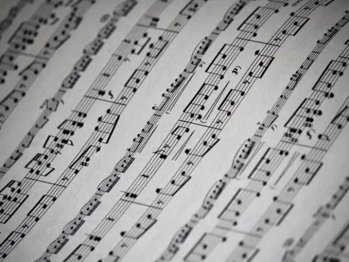 music-sheet-1327003_1280