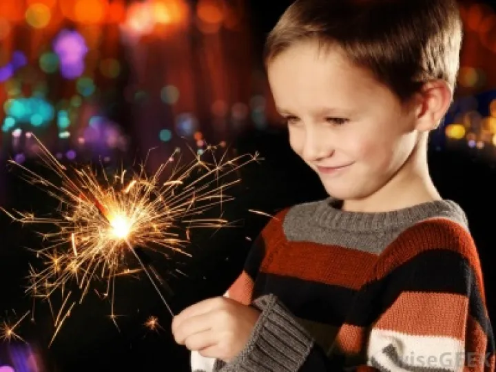 boy-with-sparkler