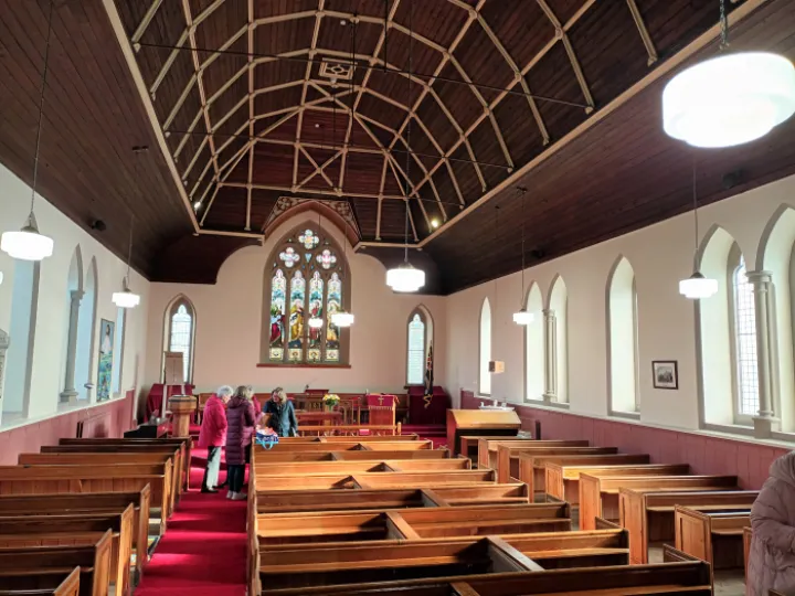 Whitburn Church Inside