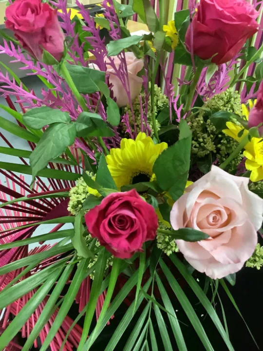 Tarvin Flower Club sample – April 2024