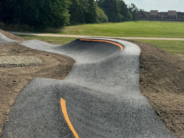 Pickering pump track