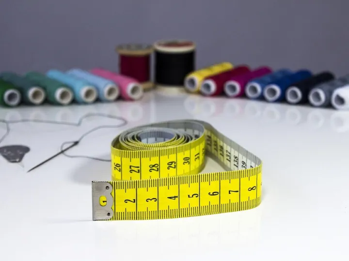 Tape measure, needle, yarn, sew, sewing thread