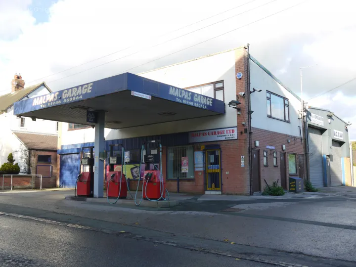 Malpas Garage &ndash; Furbers