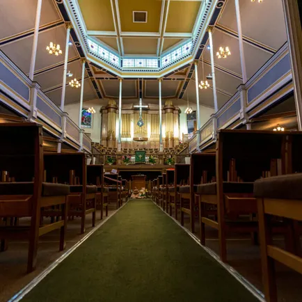 Longton Ch &ndash; Inside