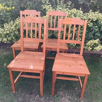 4 matching wooden chairs – Items free to a good home!