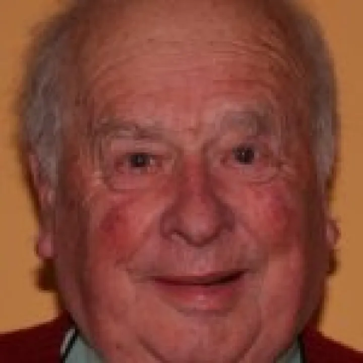 PAUL HUNTBACH