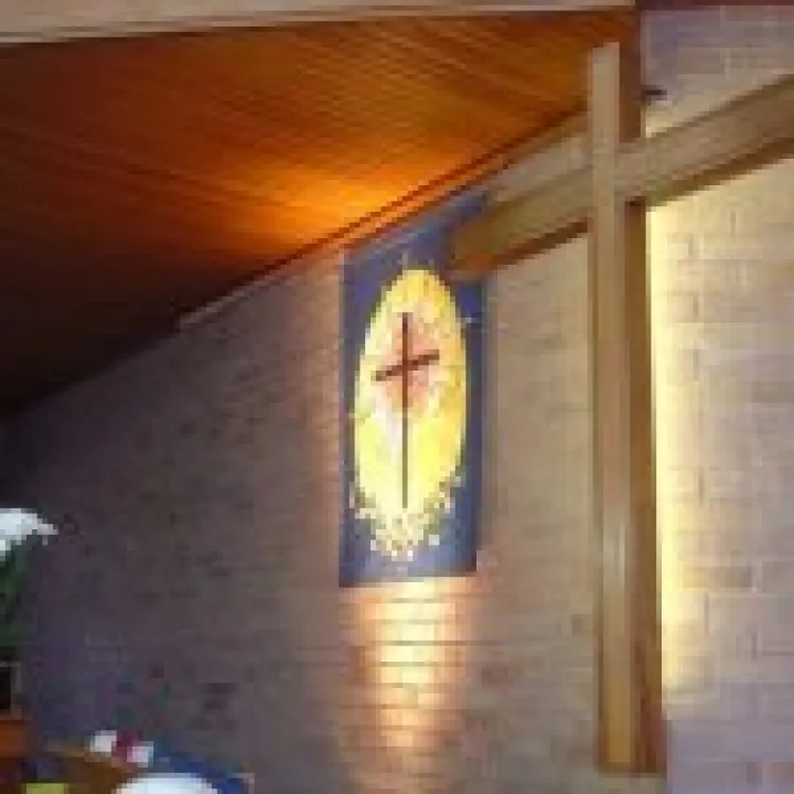 Helsby Cross